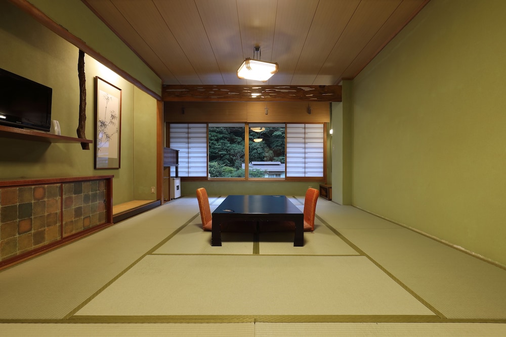 Okayama Yubara Onsen Yubara International Tourist Hotel 9/17