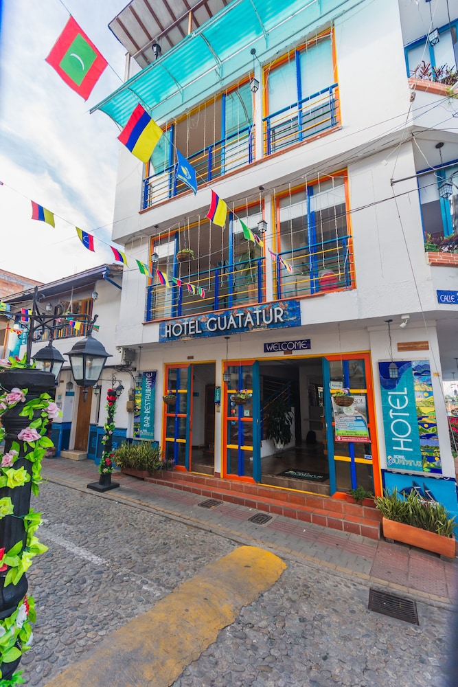 Hotel Guatatur 2/50