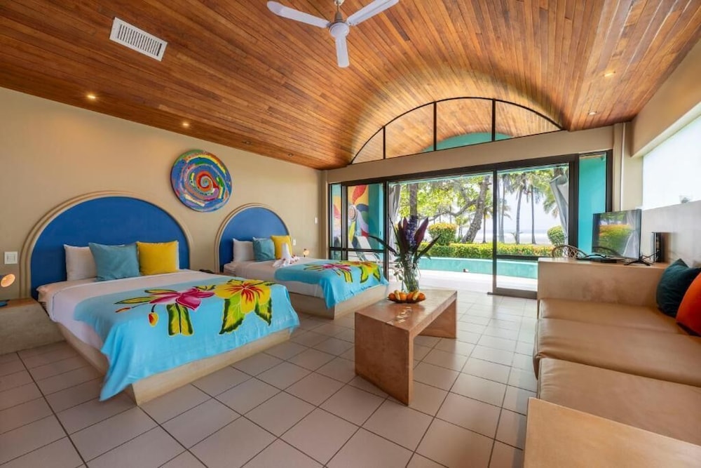 Alma Del Pacifico Hotel 38/50