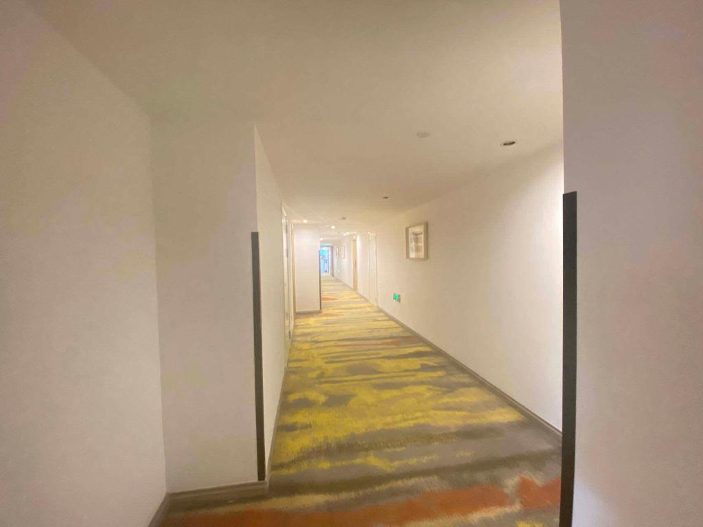 Jinjiang Metropolo Hotel of Qingdao University 29/48