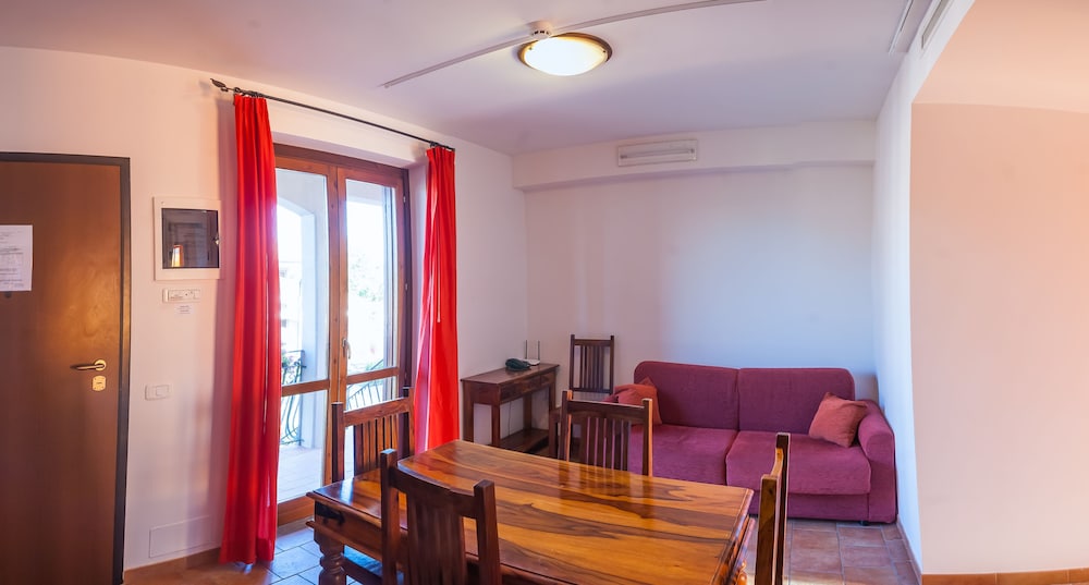 Villaggio Le Querce 43/64