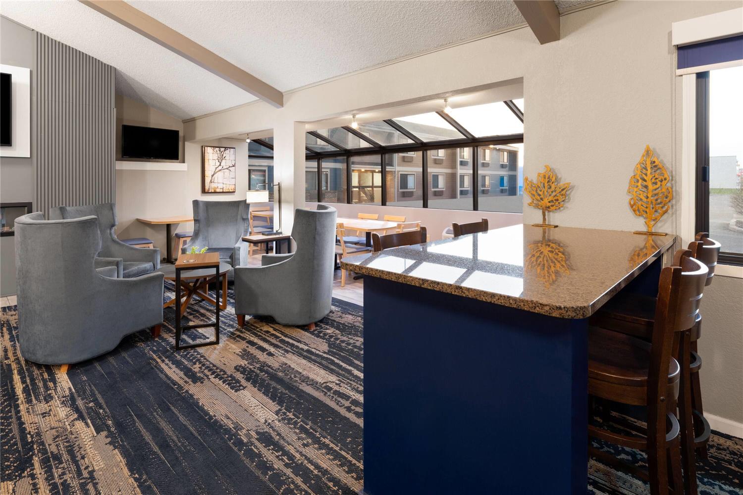 AmericInn by Wyndham Chippewa Falls 41/44