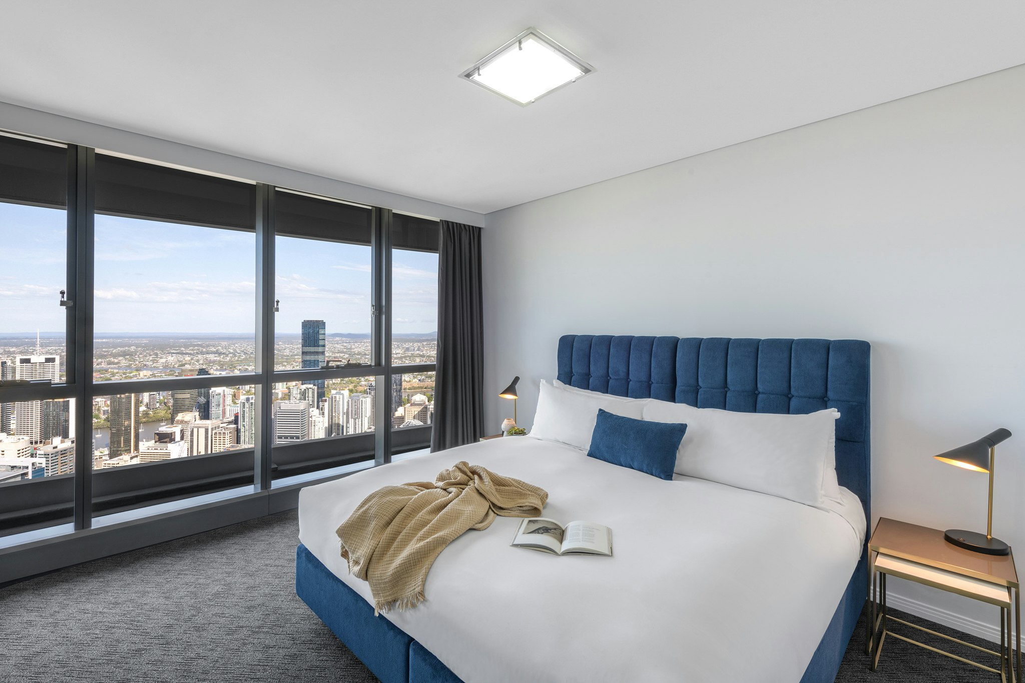 Meriton Suites Herschel Street 6/26