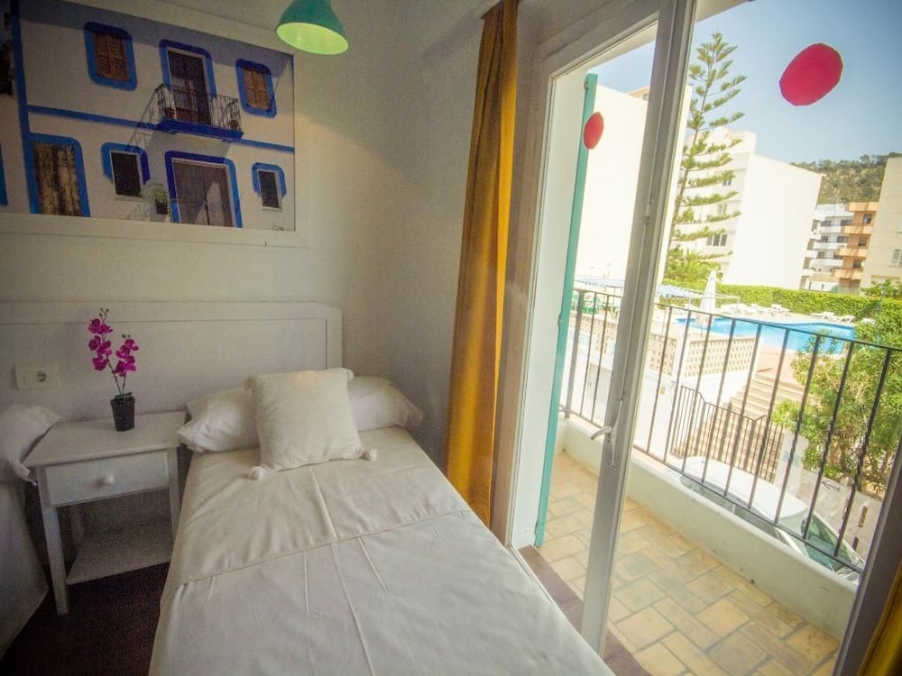 Hostal Sunset Ibiza 14/64