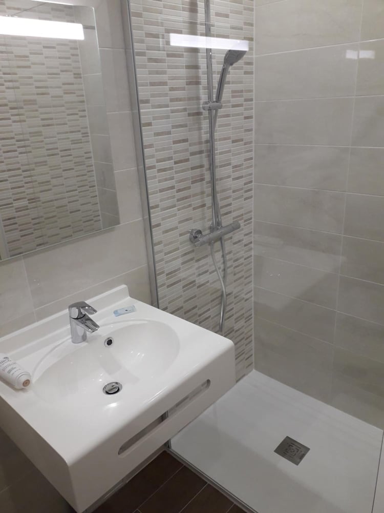 The Originals City Hotel de Lorme Evreux Inter Hotel 31/32