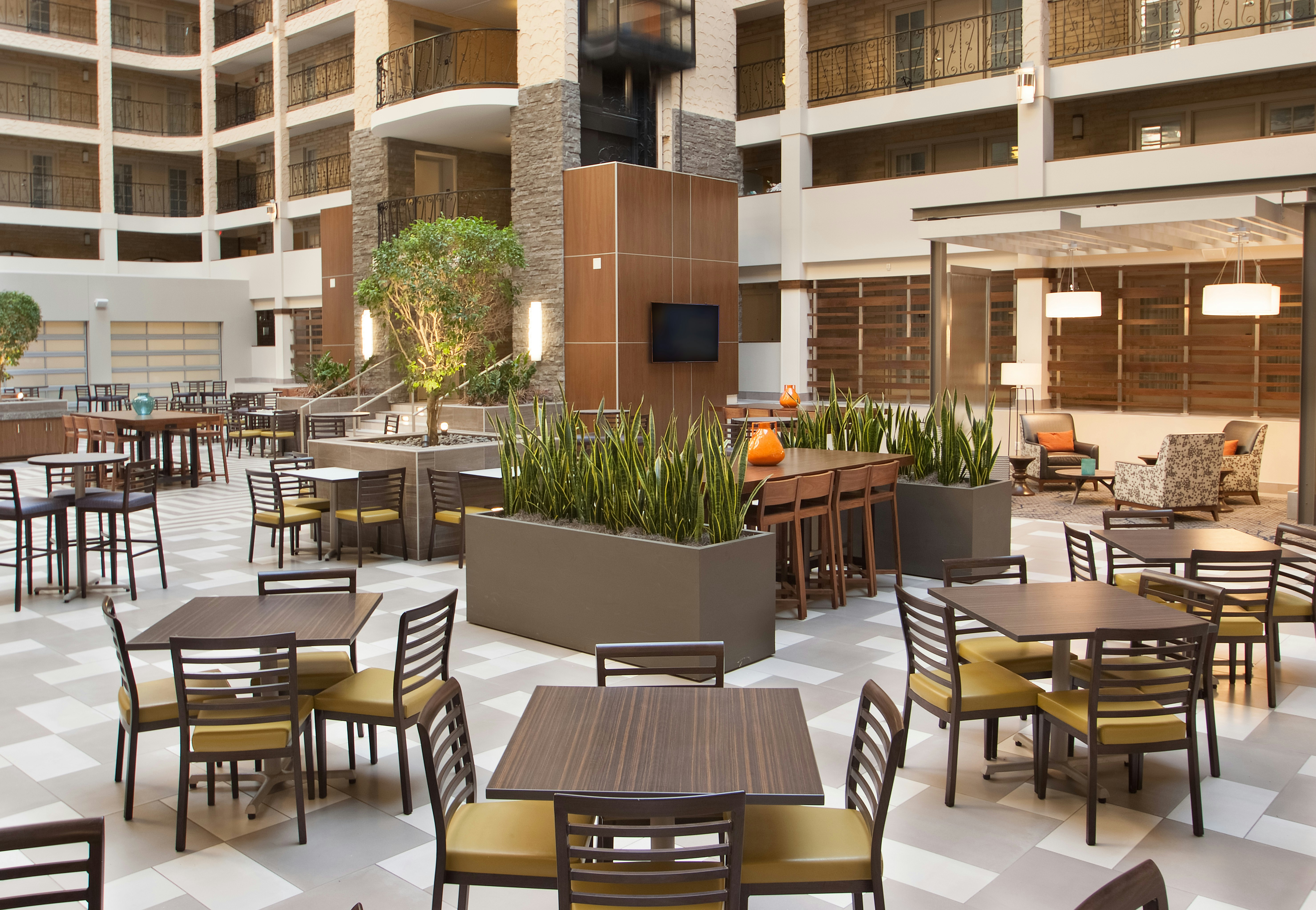 Embassy Suites by Hilton Bloomington/Minneapolis 37/50