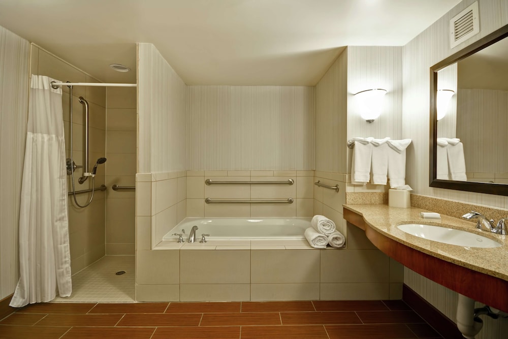 Hilton Garden Inn Fort Collins 7/47
