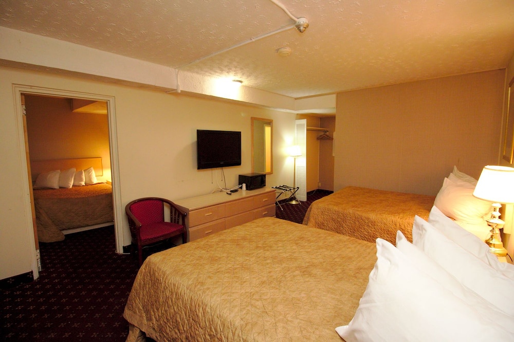 Niagara Lodge Suites 12/68