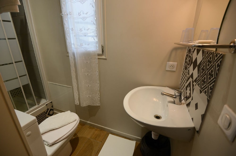 Hoteliere Lafayette 38/44