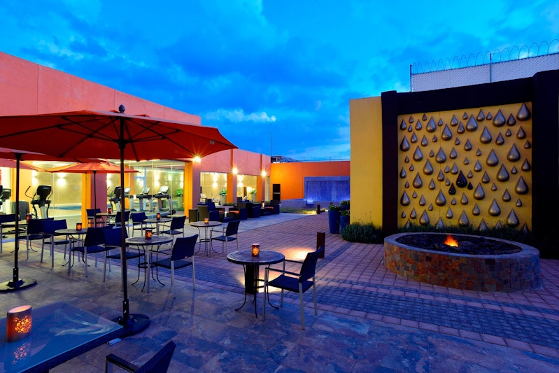 Courtyard Toluca Tollocan 7/13