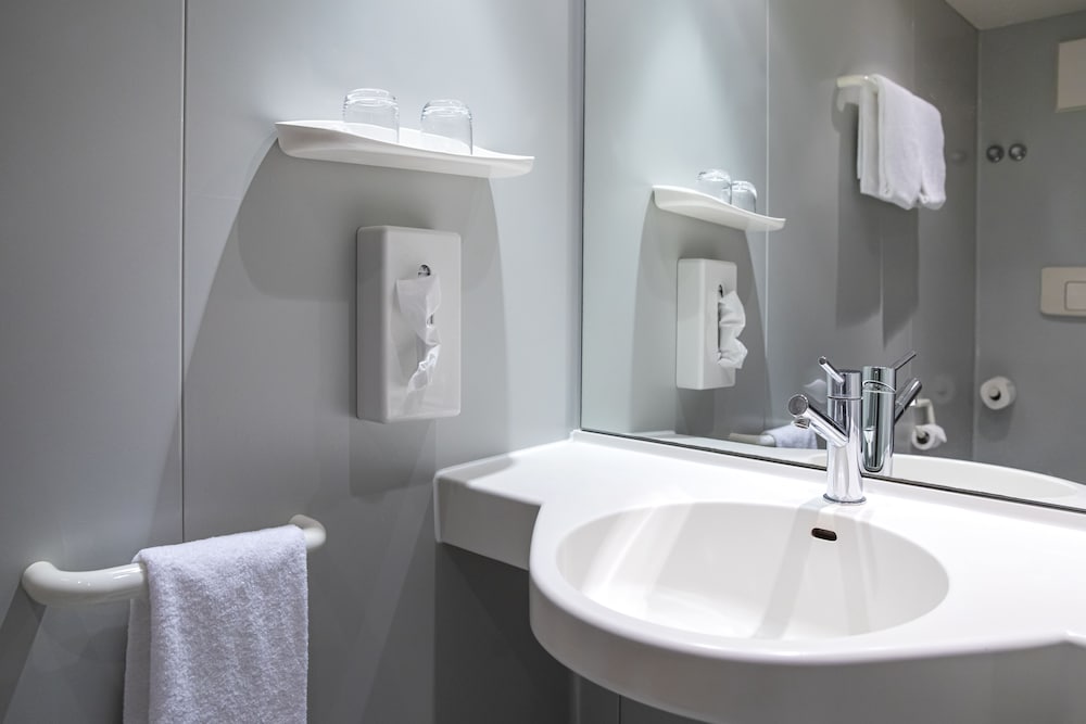غرفة اقتصادية بسرير مزدوج، Hotel Luneburger Heide 8/10
