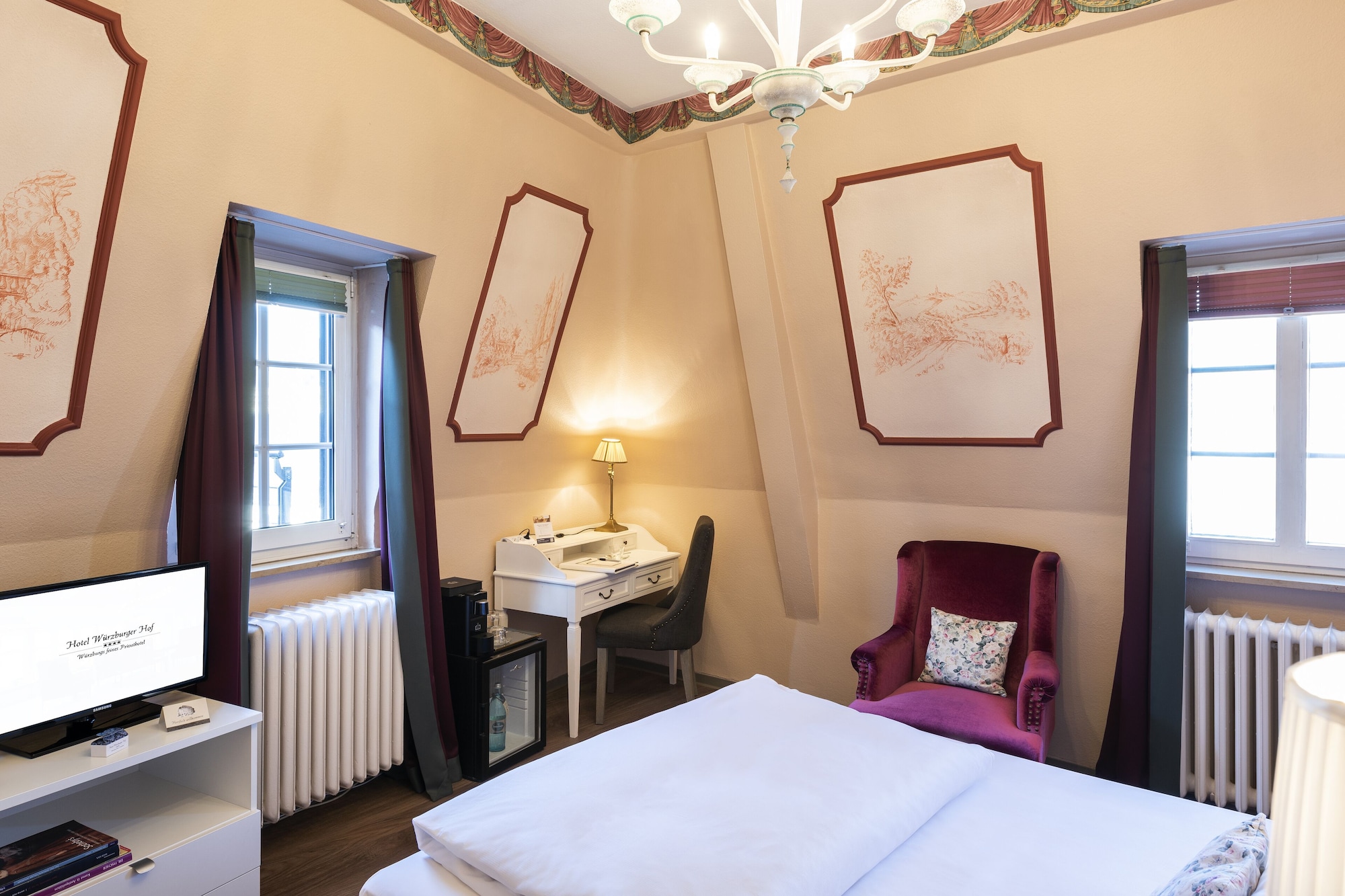 غرفة قياسية بسرير مزدوج، Hotel Wurzburger Hof 4/5
