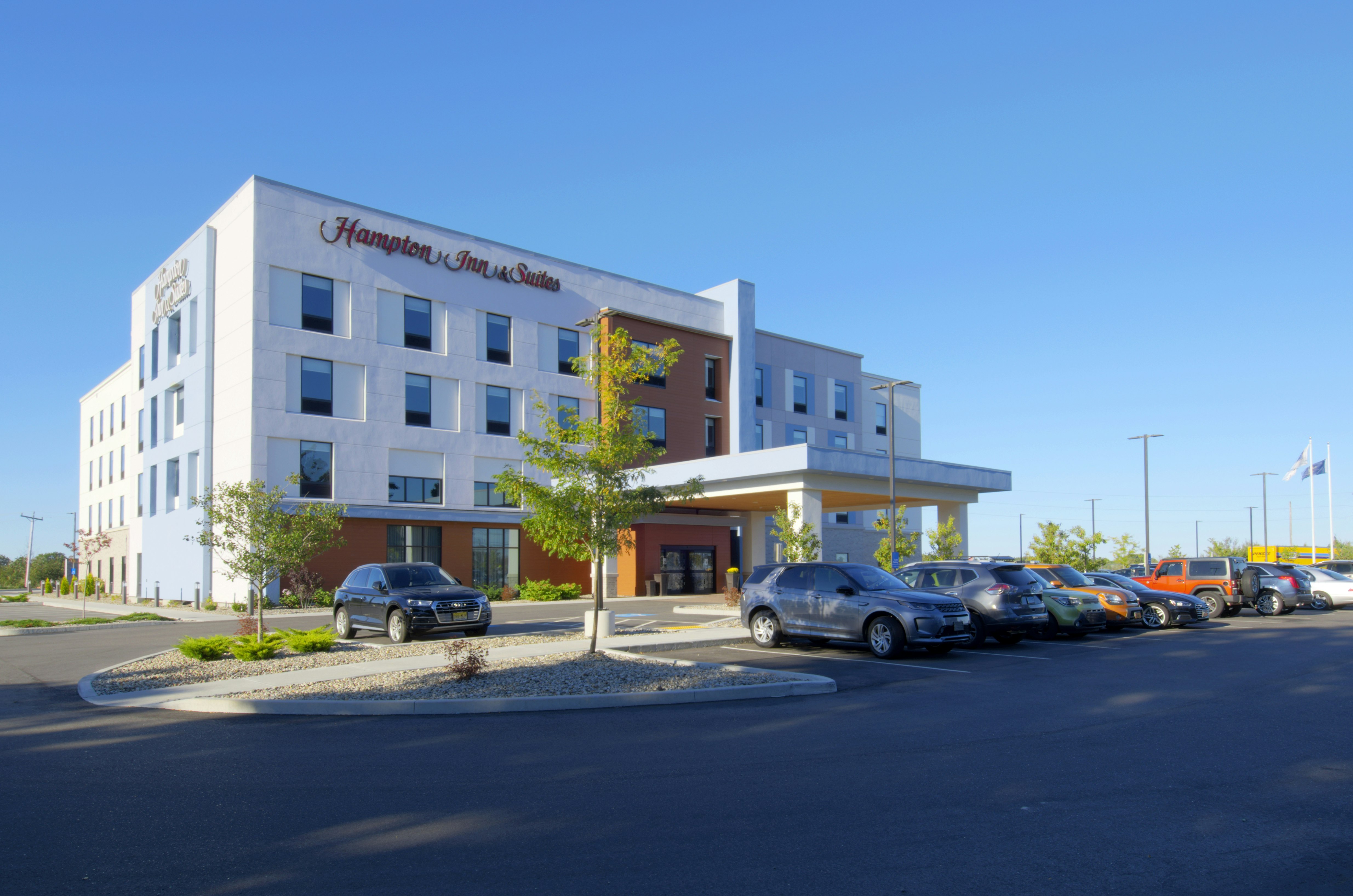 Hampton Inn Suites Portland Me 57/59