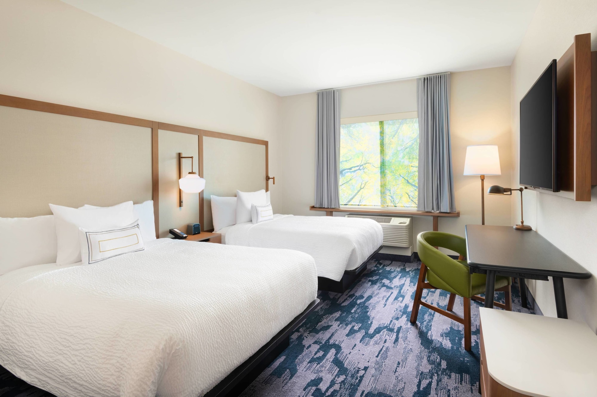 room, 2 queen beds