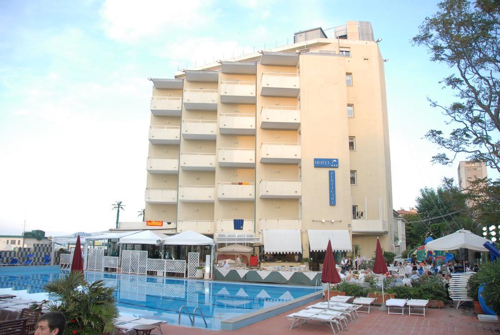 Hotel Perticari 3/25