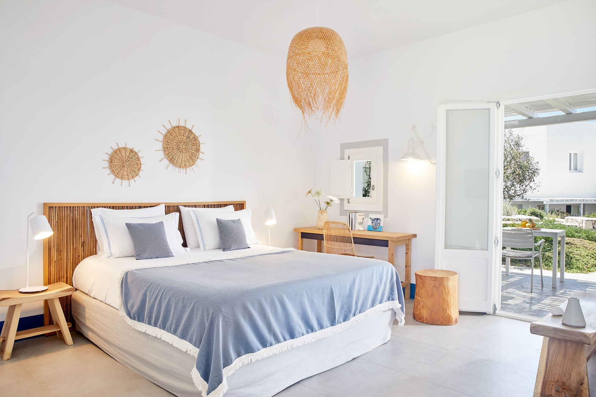 ROOM, DOUBLE BED, SEA VIEW