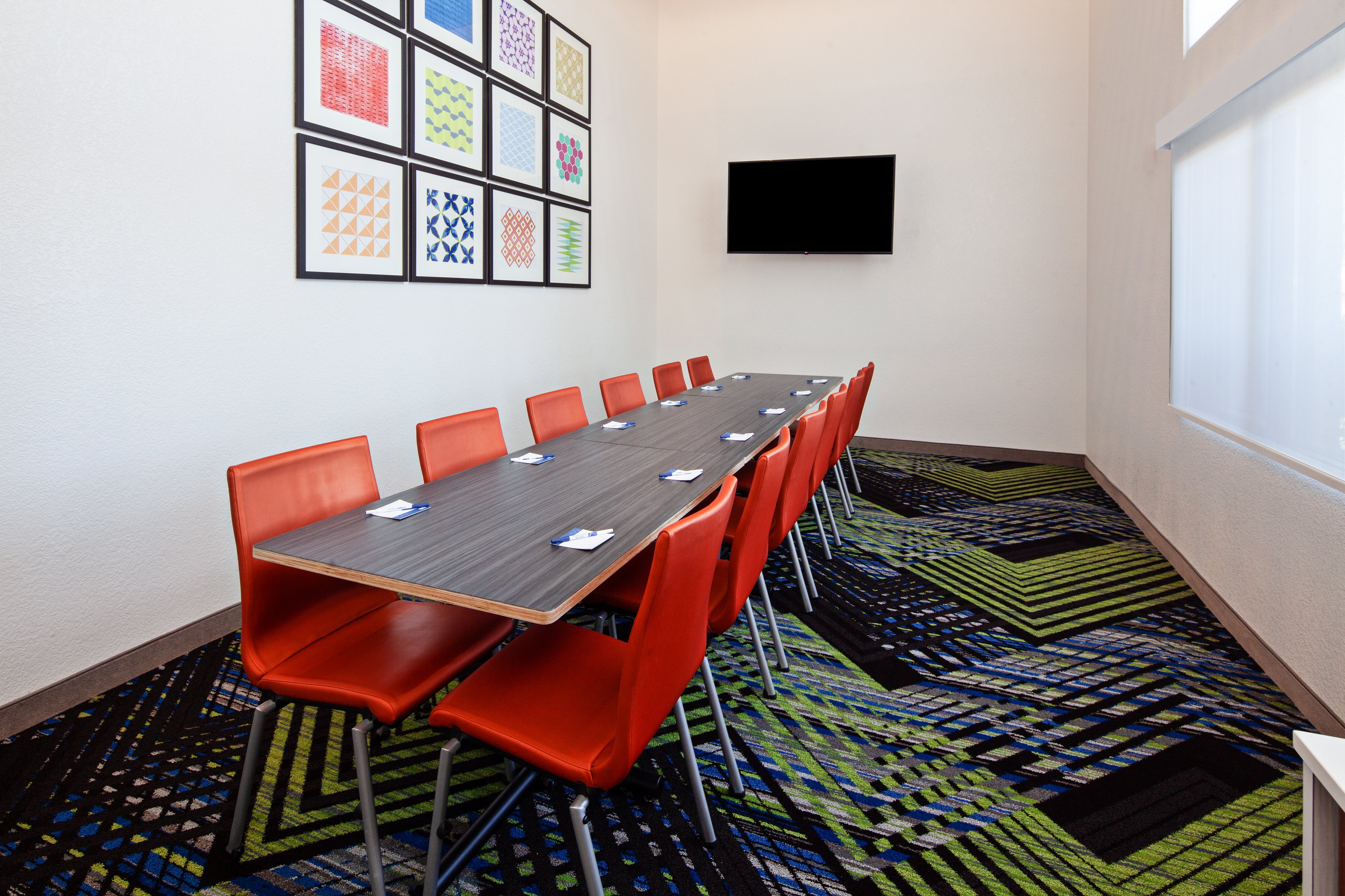 Holiday Inn Express Hotel and Suites Rancho Mirage - Palm Spgs Area 52/61