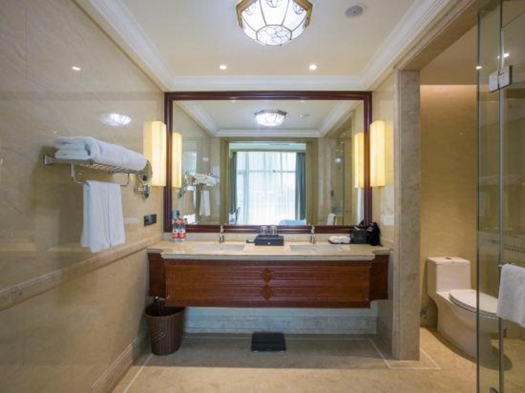Zhenjiang Xijindu Ancient Street Argyle Boutique Hotel 57/58