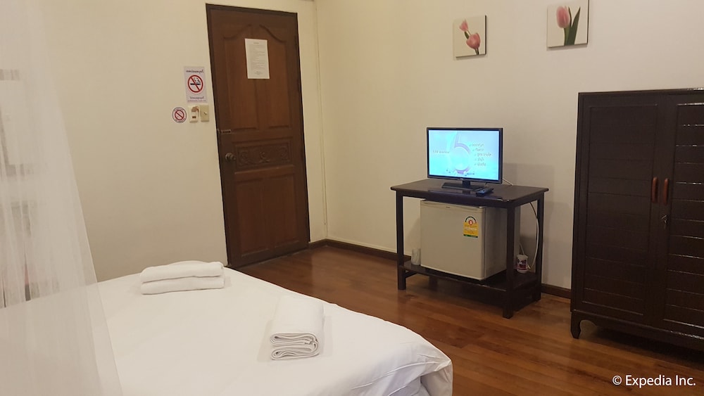 Nawaporn Place Guesthouse 13/29