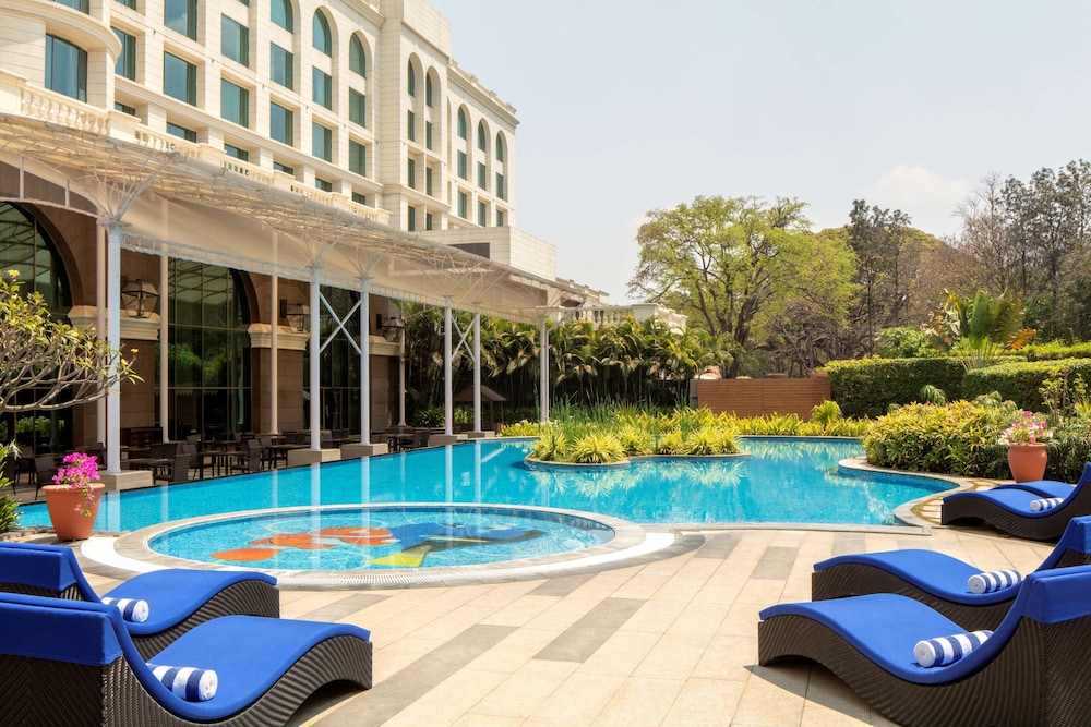 Radisson Blu Plaza Hotel Mysore 1/72