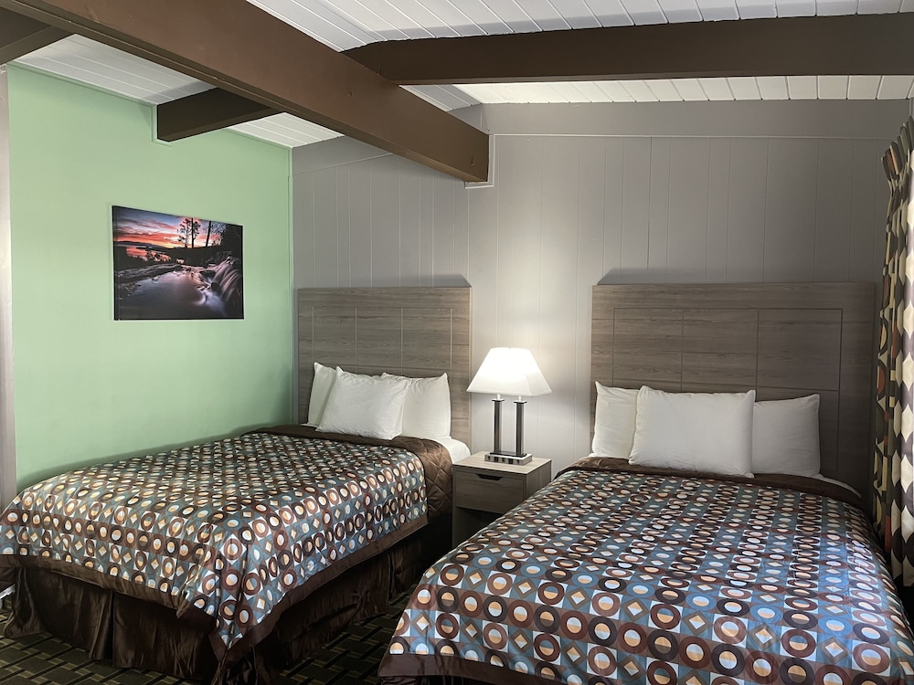 Room, 2 Double Beds