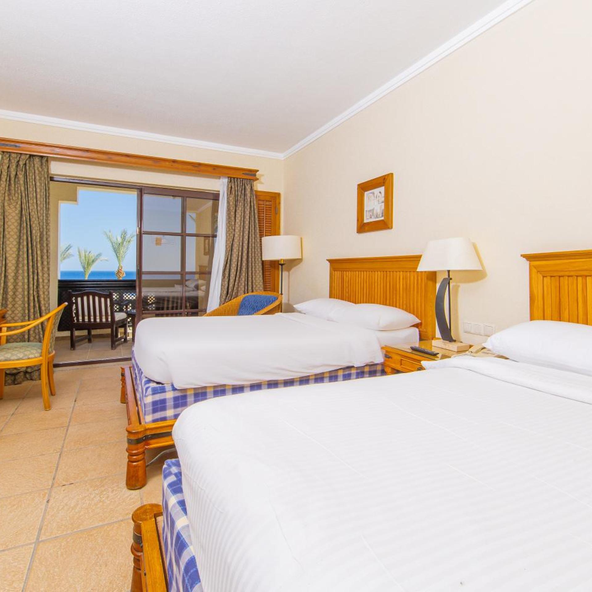 Sharm Resort 11/75