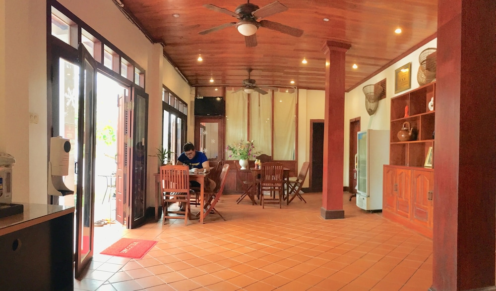 Pangkham Lodge 21/27