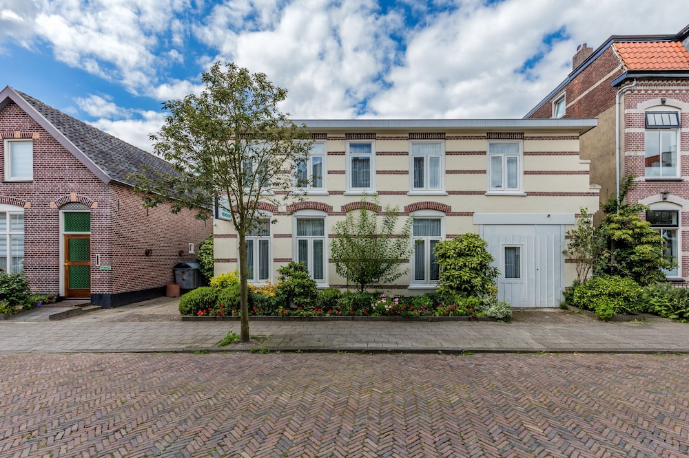 Hotel Pension Randenbroek 2/42
