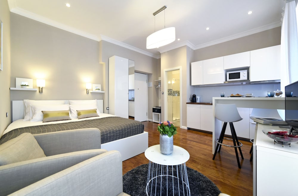 Markiz Luxury Apartments 14/37