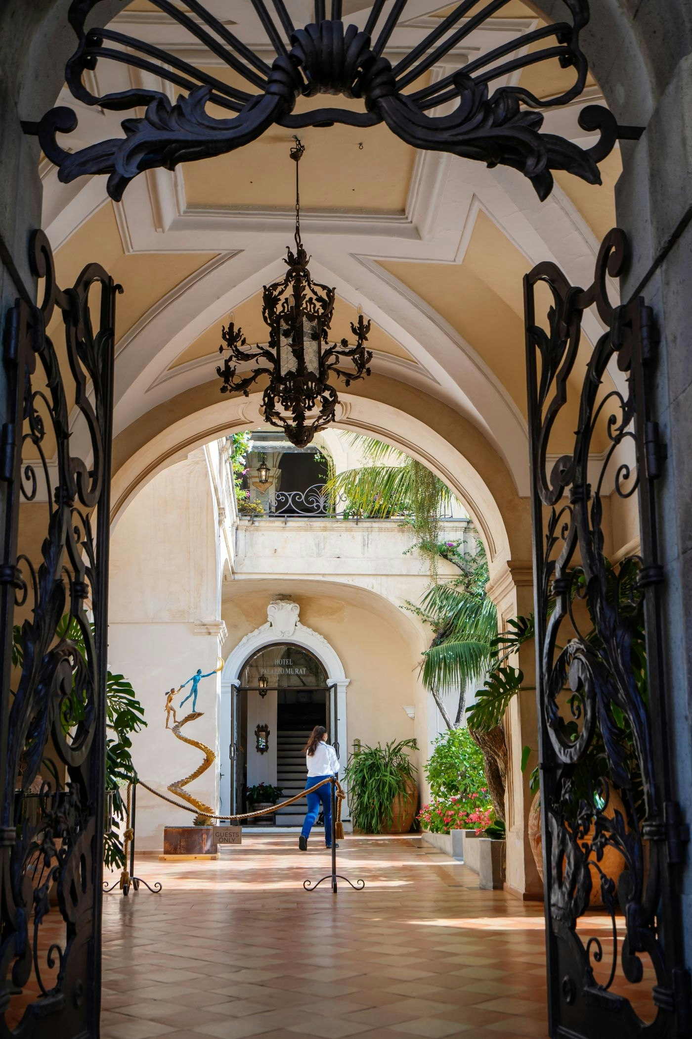 Palazzo Murat Hotel 4/57