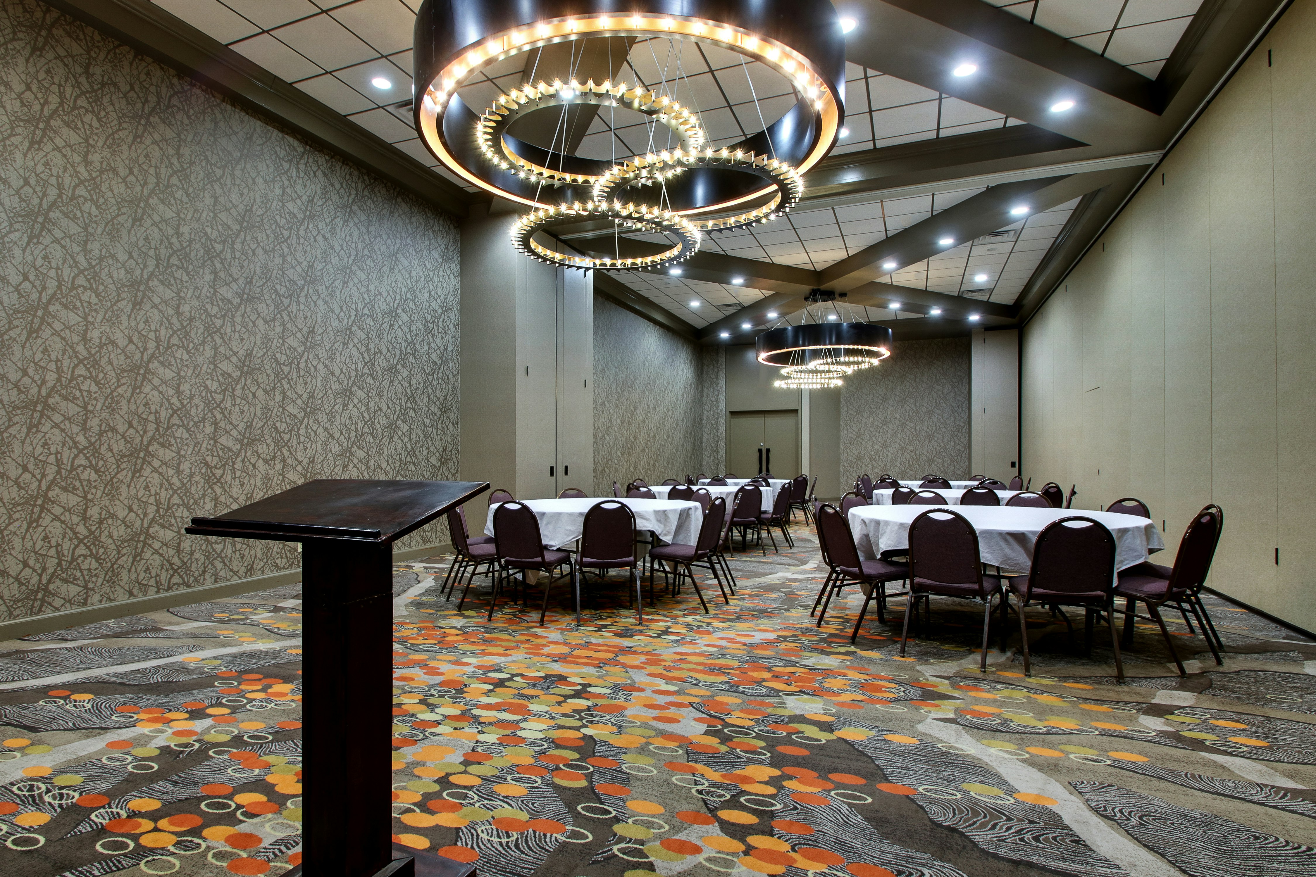 Doubletree By Hilton Mt. Vernon 19/25