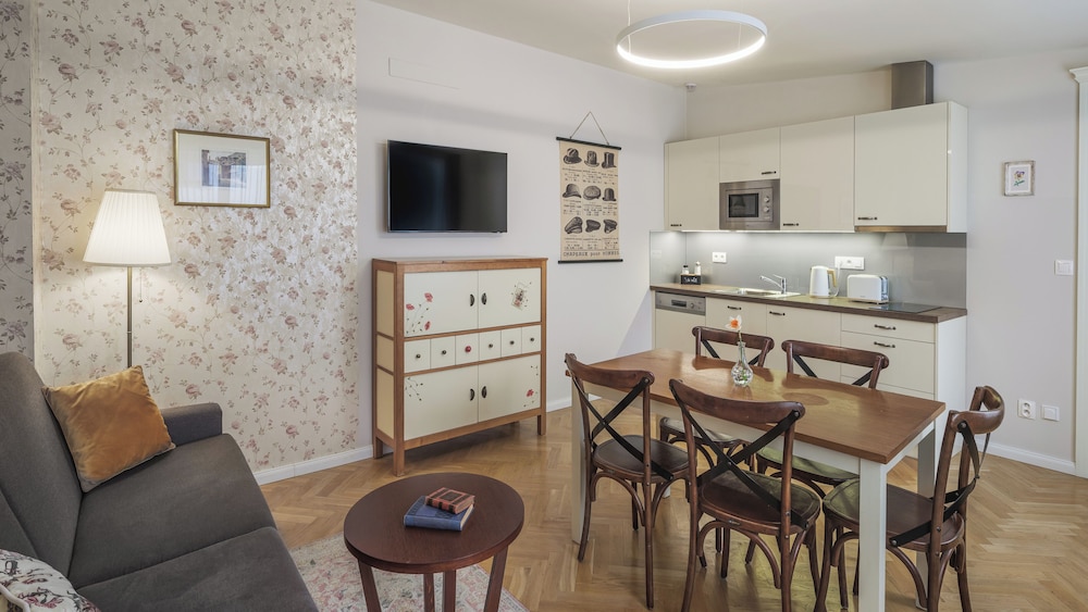 Seno 6 Apartments 31/49
