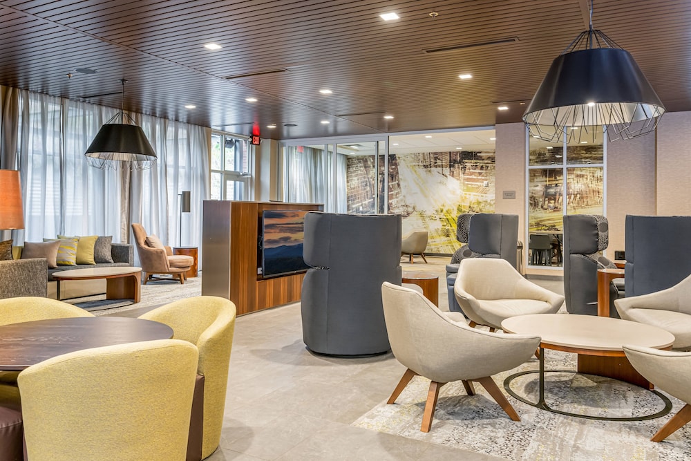 Courtyard by Marriott Asheville Biltmore Village 49/57