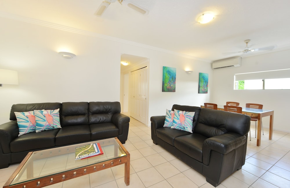 Central Plaza Port Douglas 34/63