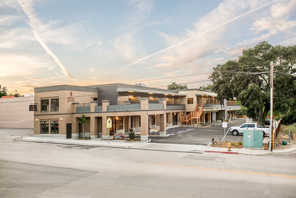 Hotel Siri Downtown - Paso Robles 4/53