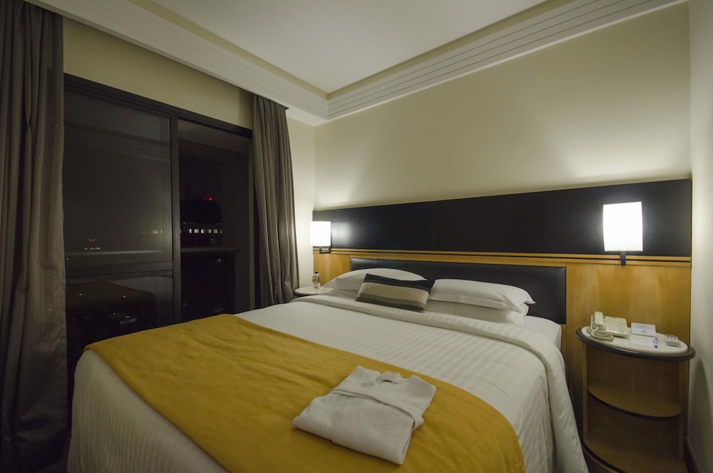 2 BEDROOMS, FAMILY SUITE