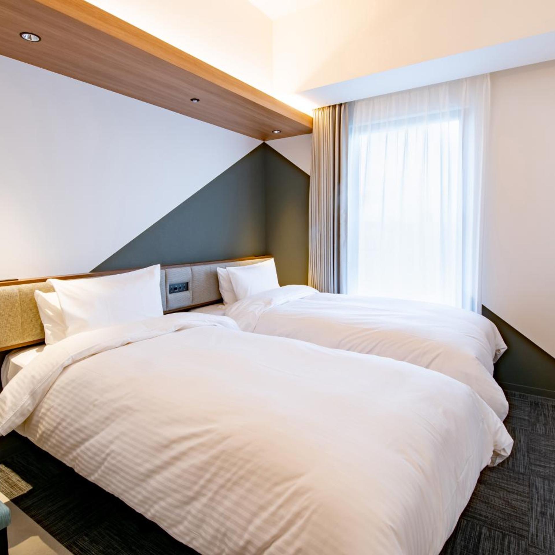 STANDARD, TWIN BEDS