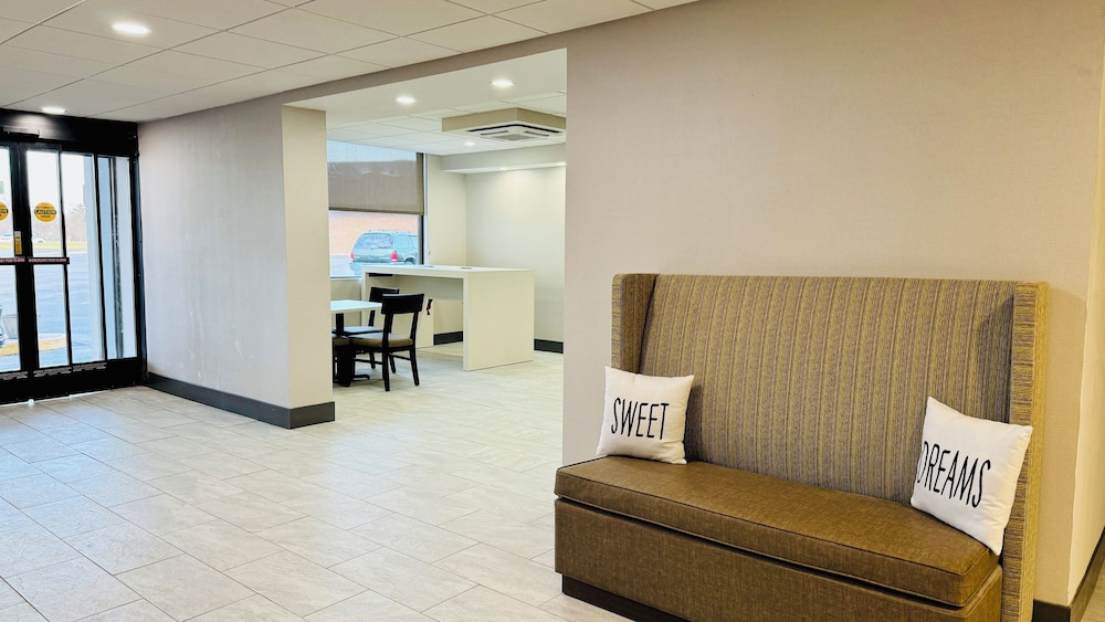 Sleep Inn Chambersburg 48/66