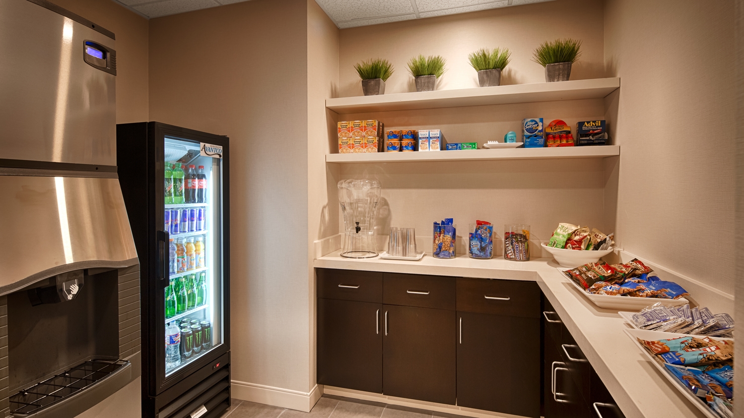 La Quinta Inn and Suites by Wyndham Tulsa Downtown - Route 66 3/14