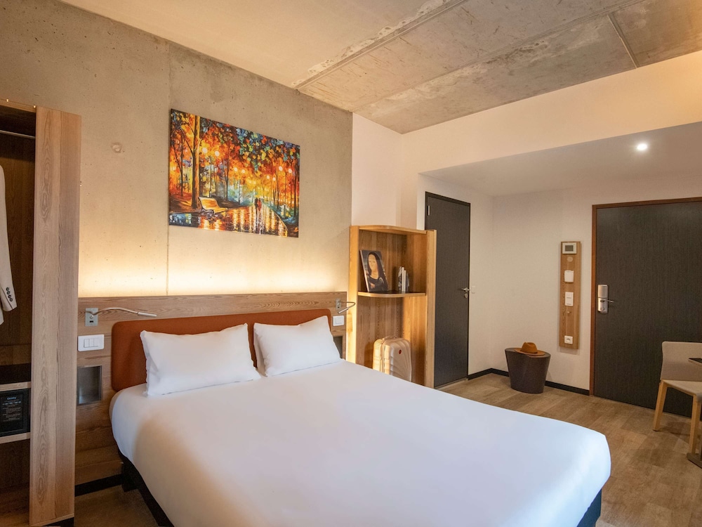 ibis Styles Ajaccio Napoleon 22/65