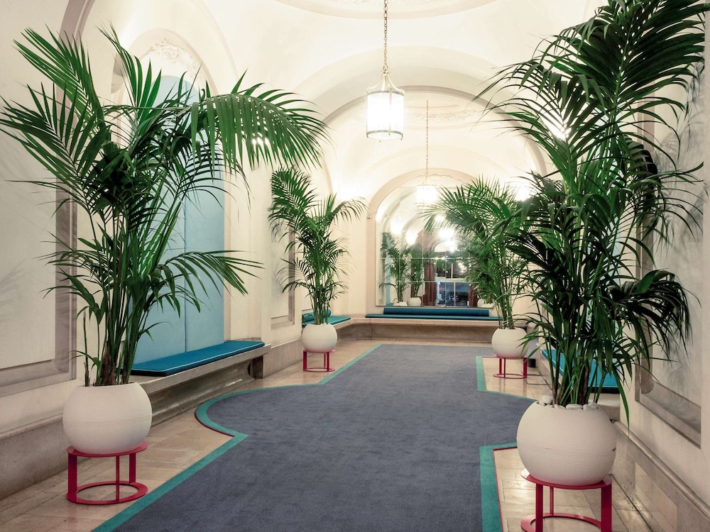 Mercure Lyon Centre Chateau Perrache 20/50