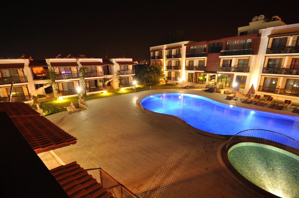 Silvanus Hotel 5/71