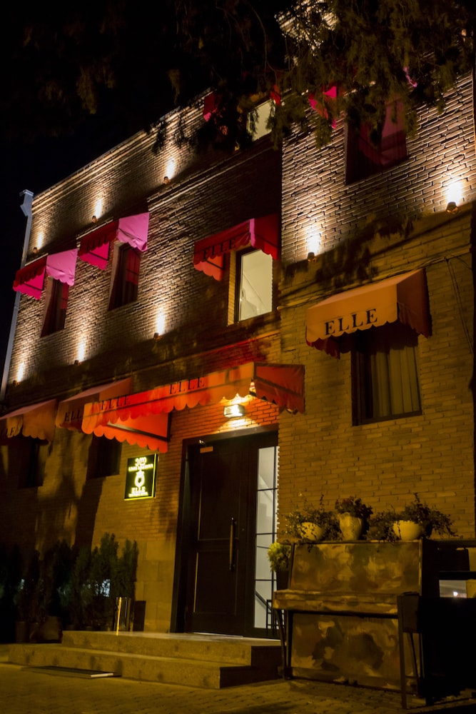 Elle Boutique Hotel 1/69
