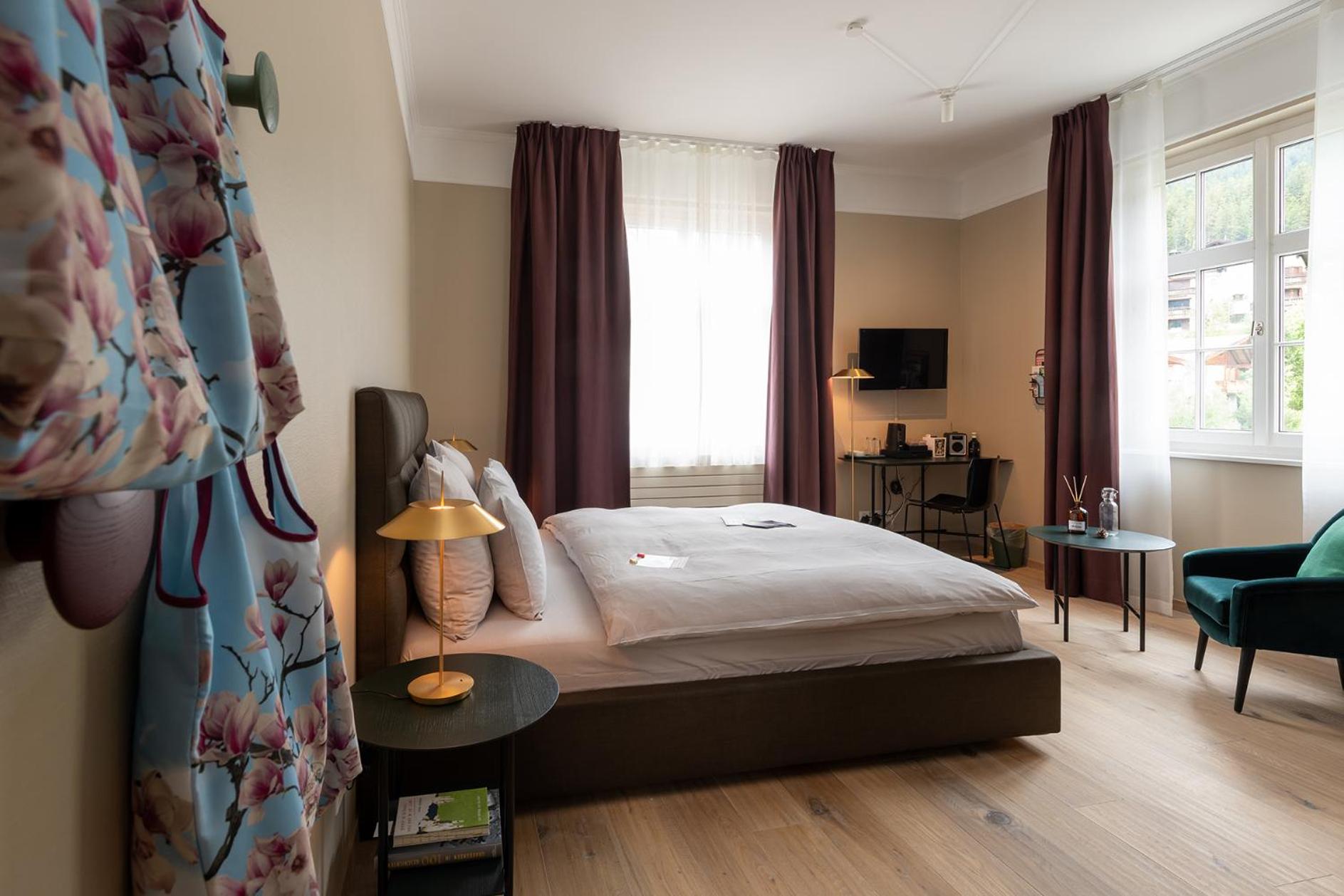 Standard, Double Bed, North Wing، Hotel Schweizerhof Lenzerheide 4/5