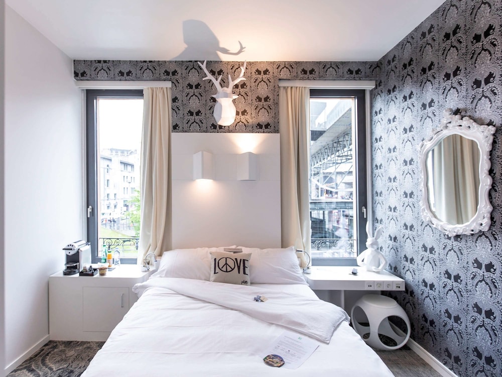 Ibis Styles Lausanne Center Madhouse 49/50