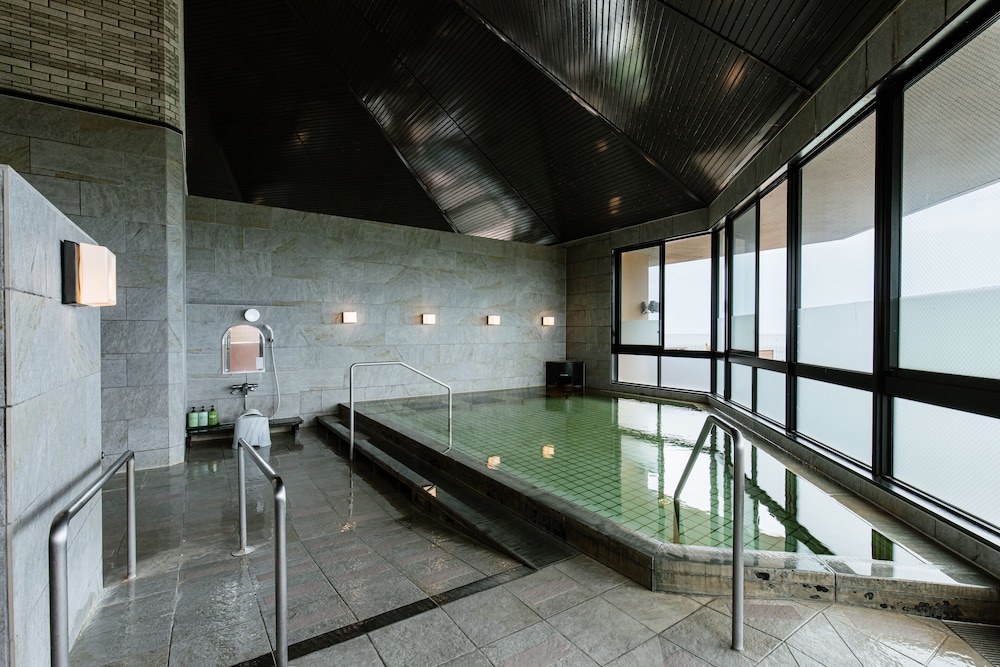 Kamenoi Hotel Chitamihama 36/72