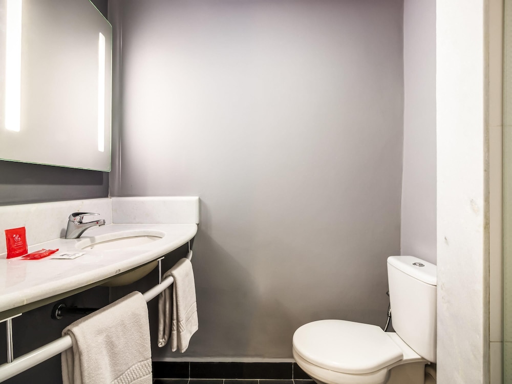 Ibis Marilia 63/64