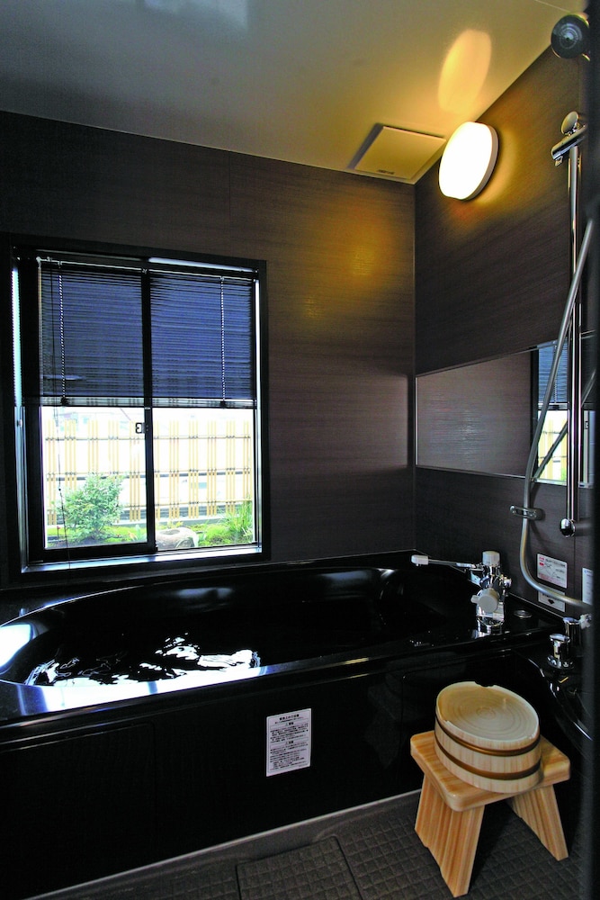 Matsui Bekkan Hanakanzashi 48/48