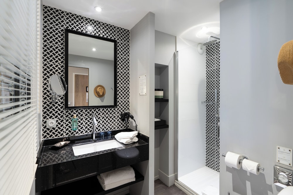 جناح جونيور بسرير كينج مع أريكة، Hotel Les 2 Villas 8/10