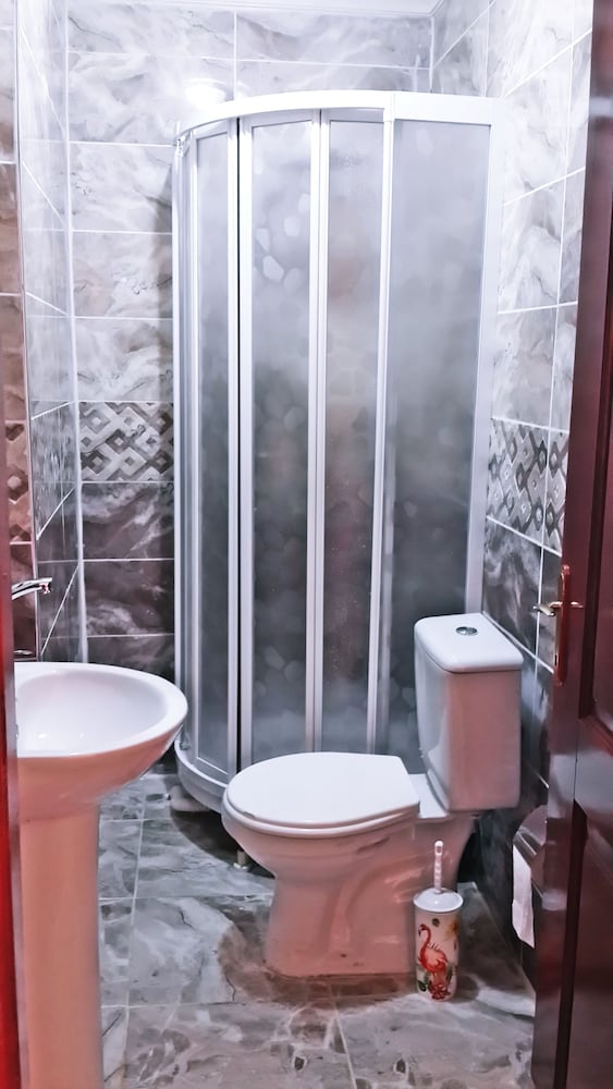 Kule Hotel 48/49